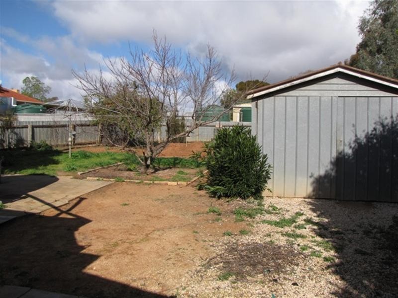 19 Pine Avenue, Loxton SA 5333