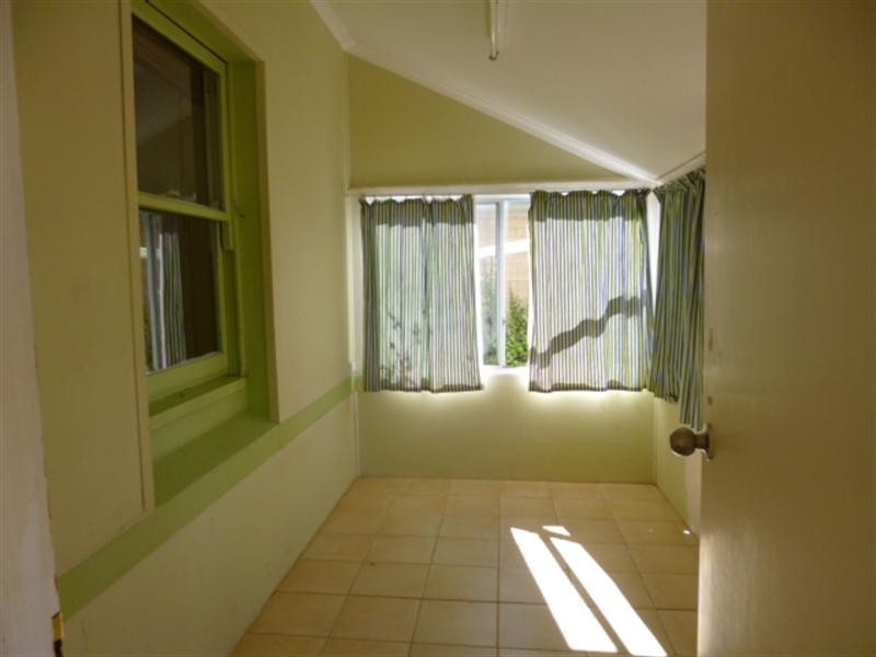 16 Third Street, Loxton SA 5333