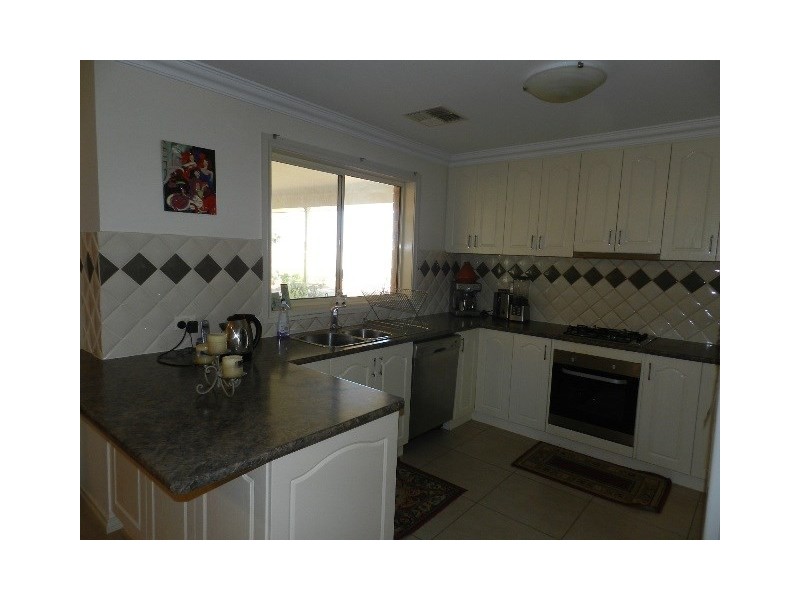 2 Easther Court, Barmera SA 5345