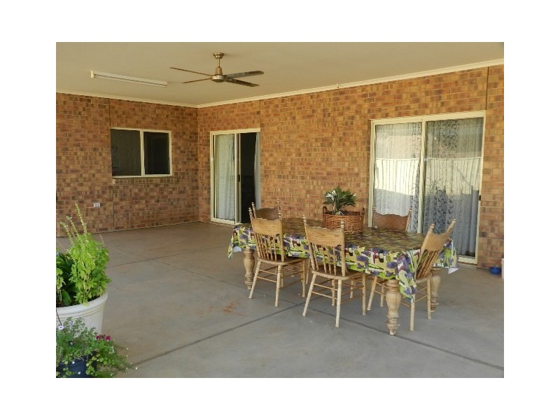 2 Easther Court, Barmera SA 5345