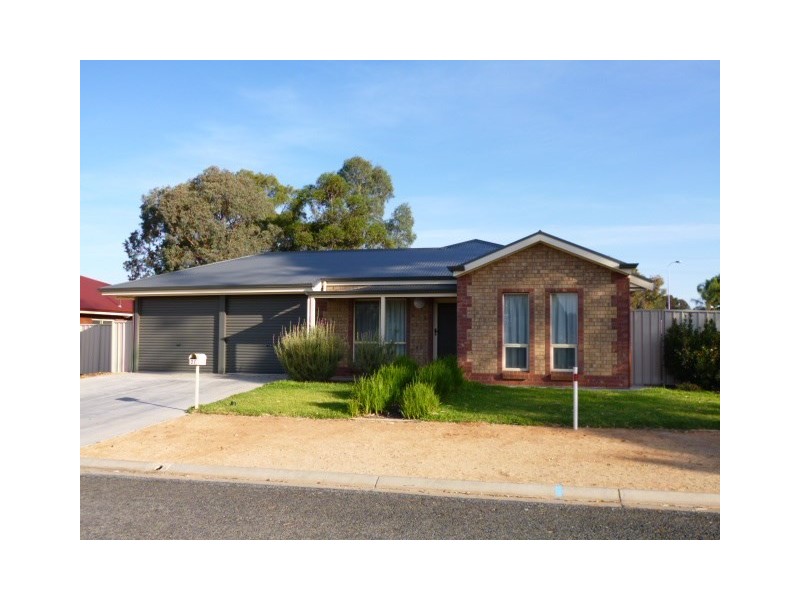 27 Schick Street, Loxton SA 5333