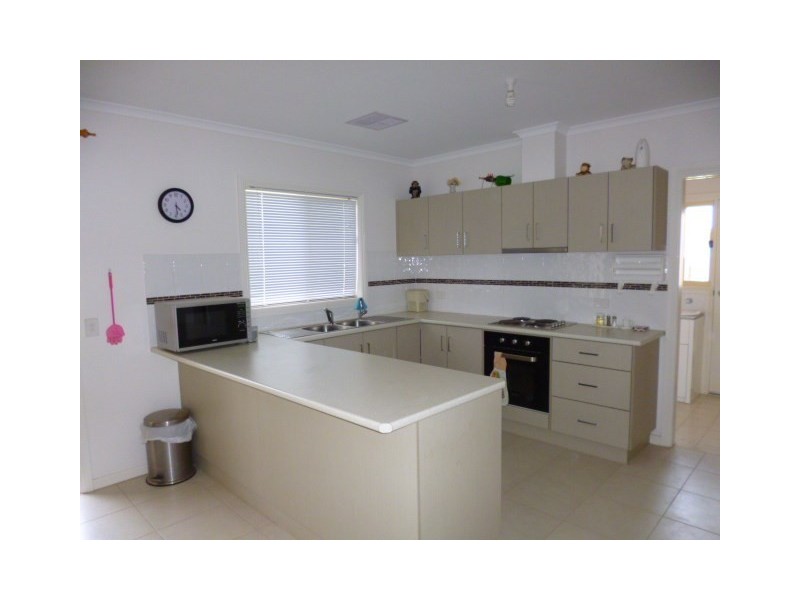 27 Schick Street, Loxton SA 5333