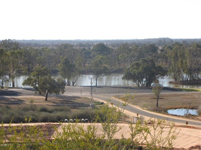 8 Hilltop Drive, Loxton SA 5333