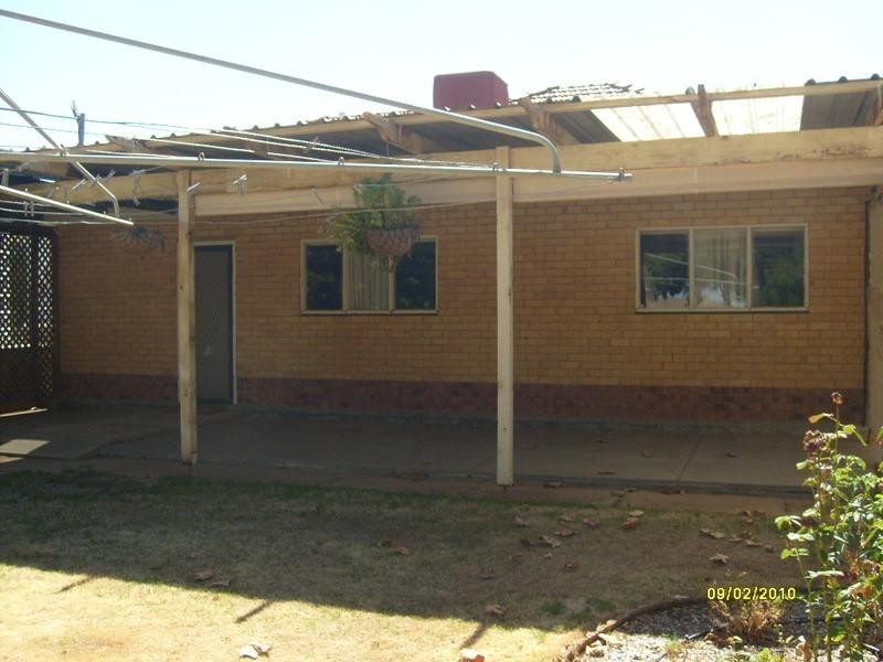 9B Paruna Road, Loxton SA 5333