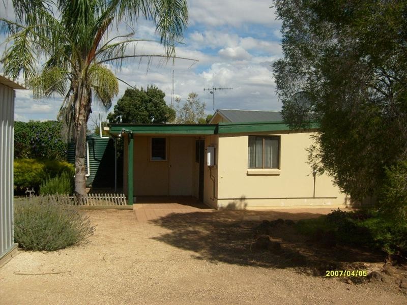 149 Paruna Road, Loxton SA 5333