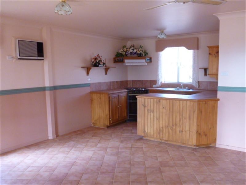 75 Goodes Road, Loxton SA 5333