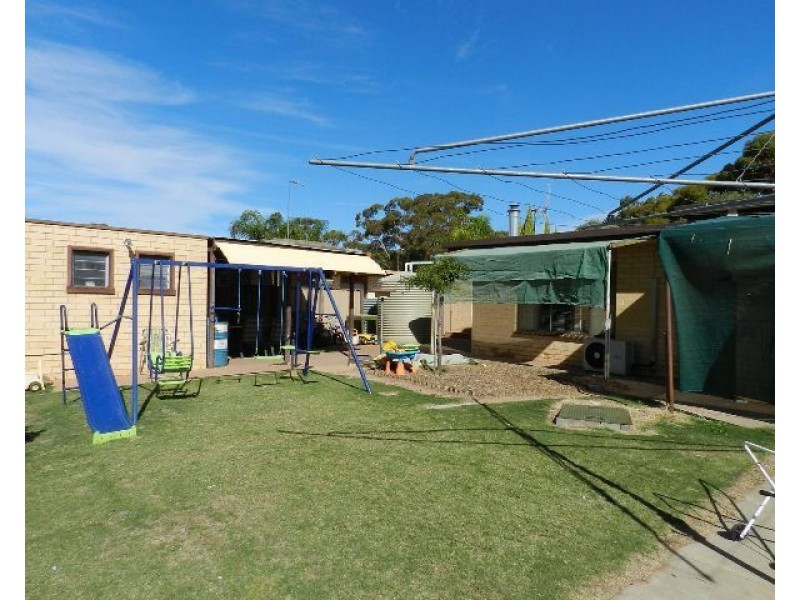 18 Napier Court, Berri SA 5343