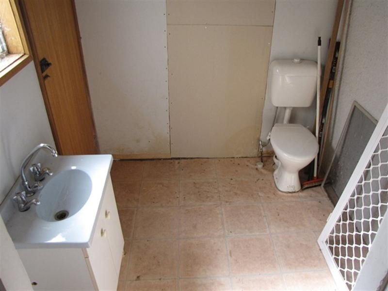 21a 21b 21c Barwell Avenue, Barmera SA 5345