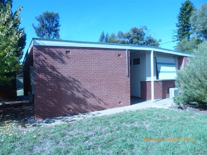 1B Dowling Street, Waikerie SA 5330