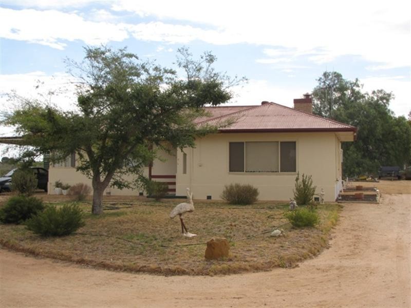279 Balfour Ogilvy Avenue, Loxton North SA 5333