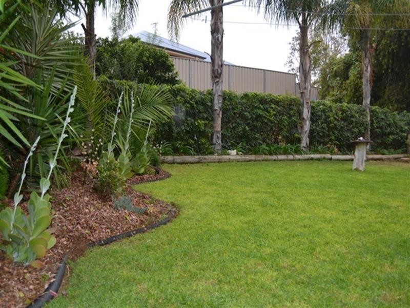 8 Derrick Street, Berri SA 5343