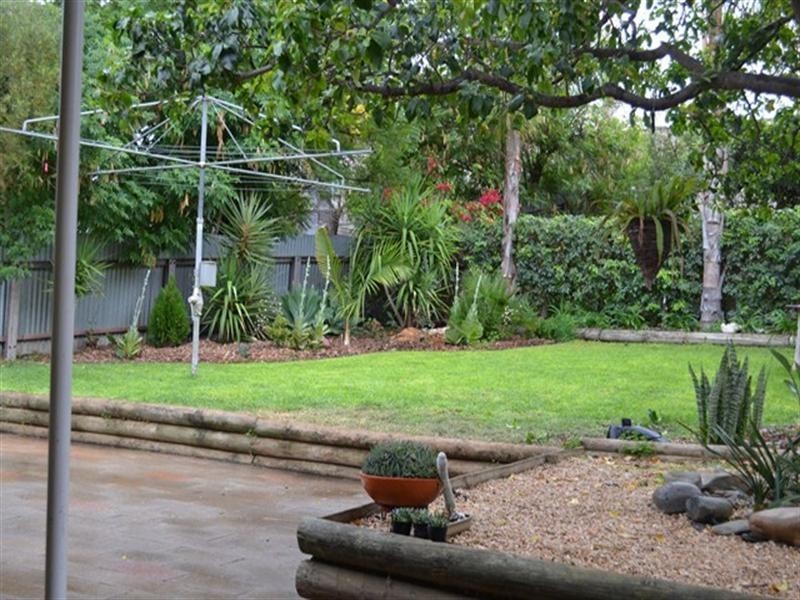 8 Derrick Street, Berri SA 5343