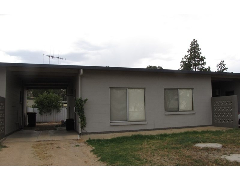 2/42 Queen Elizabeth Drive, Barmera SA 5345