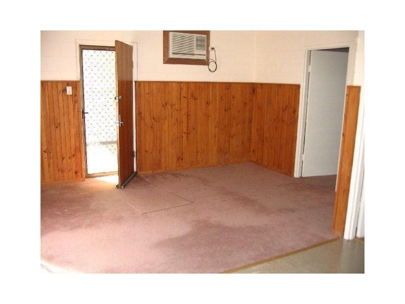 2/42 Queen Elizabeth Drive, Barmera SA 5345