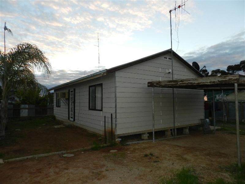 8 Langdon Terrace, Barmera SA 5345