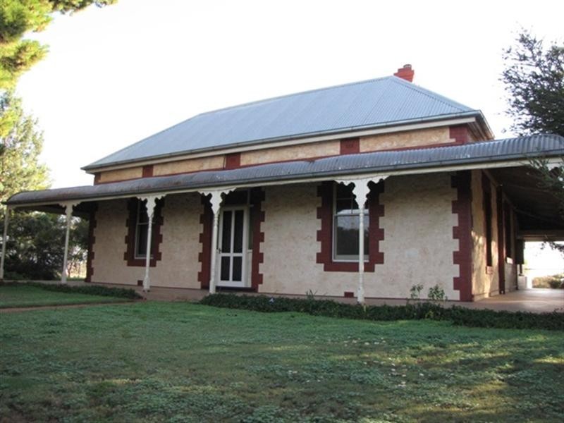 356 Karoonda Highway, Loxton SA 5333