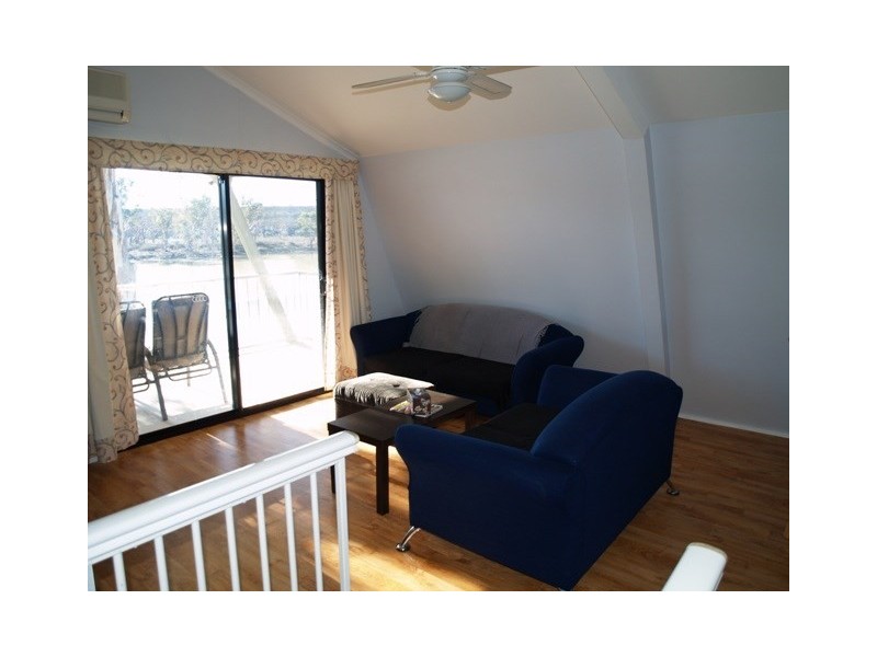 3 Page Drive, Blanchetown SA 5357