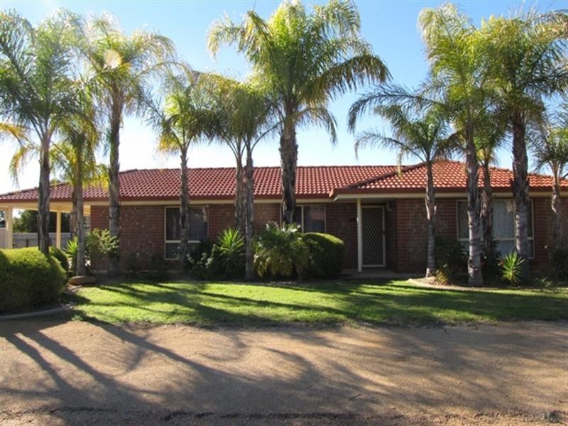 8 Garrard Street, Barmera SA 5345