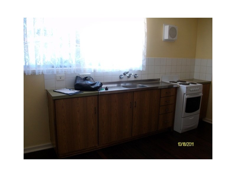 24 Strangman Road, Waikerie SA 5330