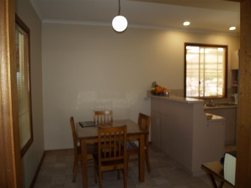 4 Matthews Street, Waikerie SA 5330