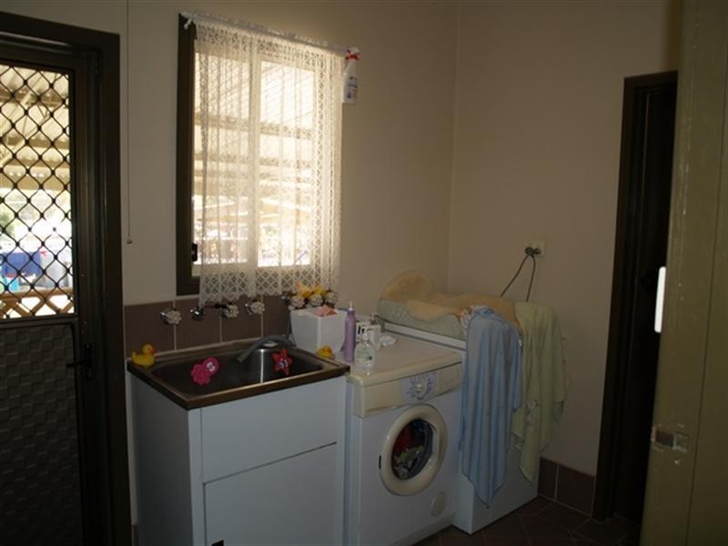 4 Matthews Street, Waikerie SA 5330