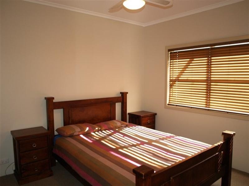 4 Matthews Street, Waikerie SA 5330