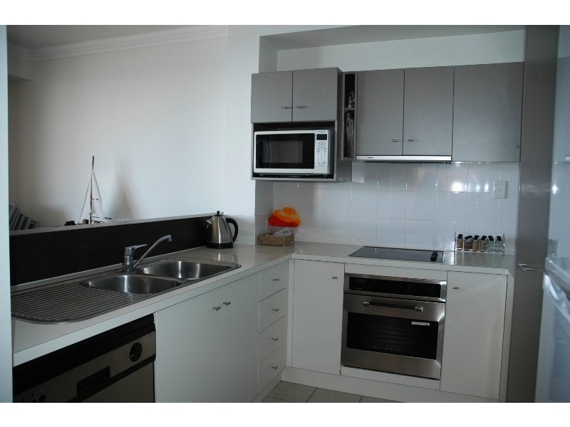 55 Marine Parade, Redcliffe QLD 4020