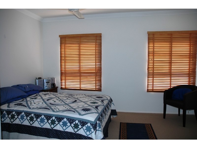 55 Marine Parade, Redcliffe QLD 4020