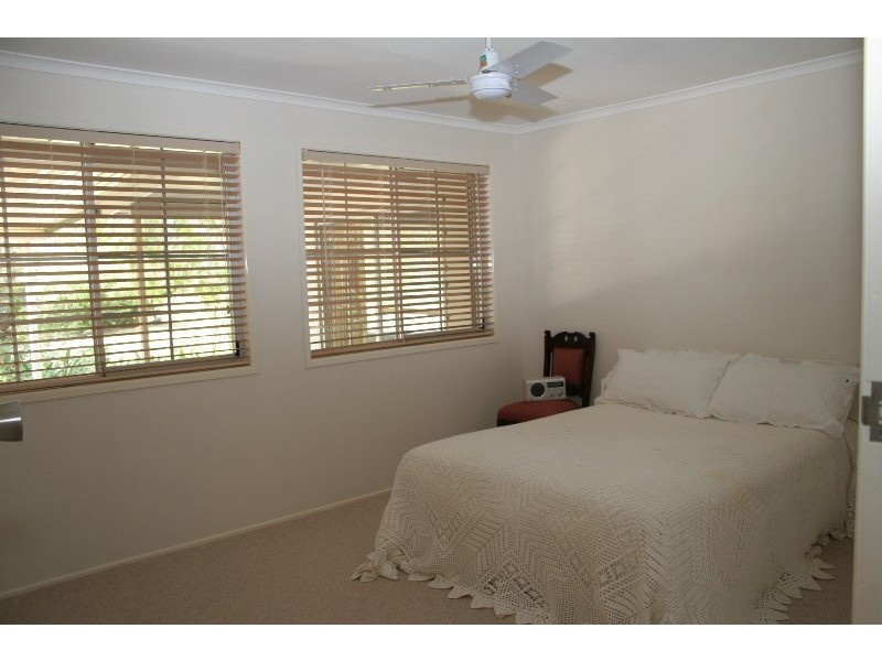 34 Daniel Court, Scarborough QLD 4020