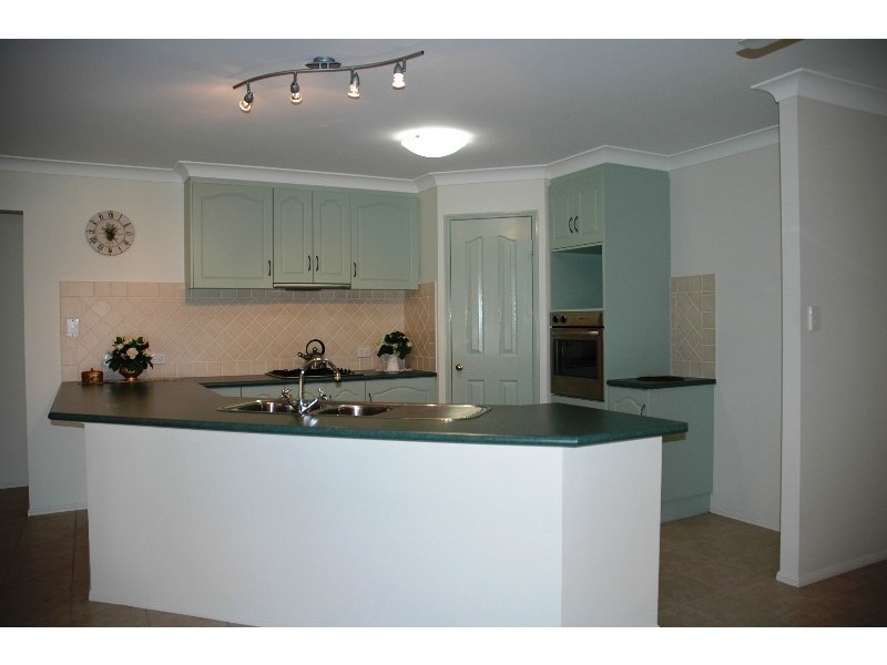 19 Cairns Crescent, Deception Bay QLD 4508