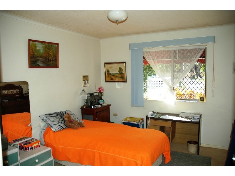 7a Sheilds Street, Redcliffe QLD 4020