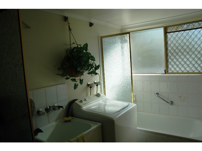 7a Sheilds Street, Redcliffe QLD 4020