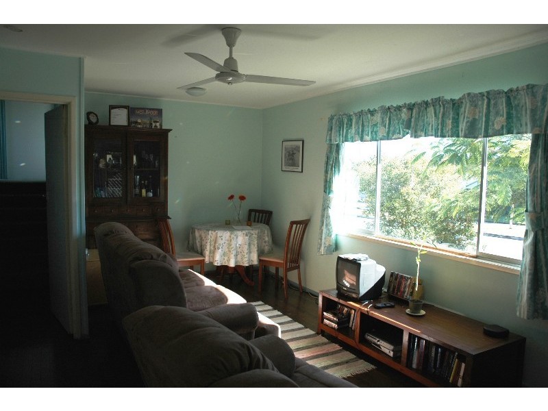 71 Shields Street, Redcliffe QLD 4020