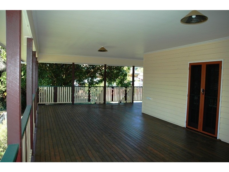 57 Grant Street, Redcliffe QLD 4020