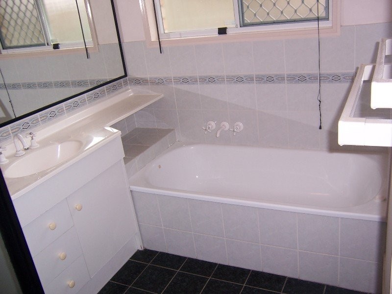 136 Morris Road, Rothwell QLD 4022