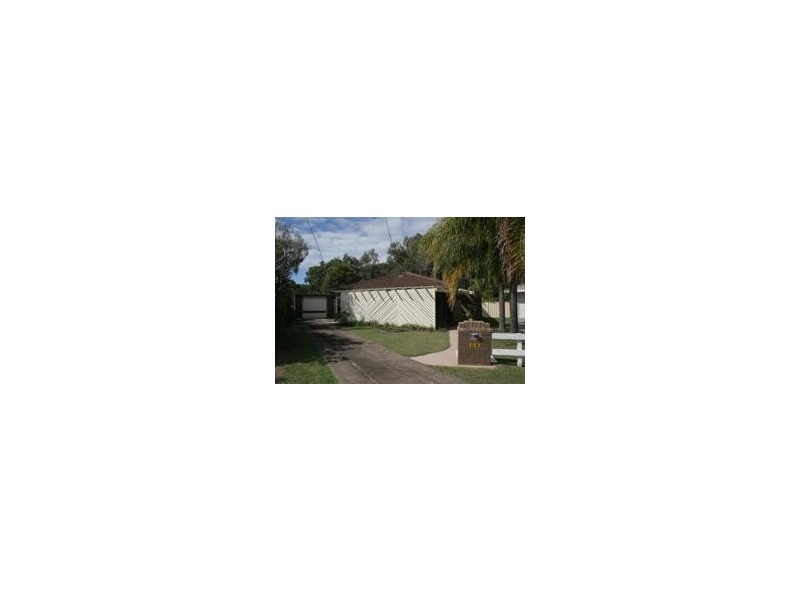 34 Daniel Court, Scarborough QLD 4020