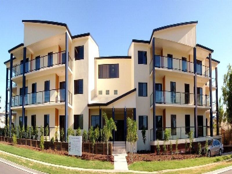 28 Murphy Street, Scarborough QLD 4020