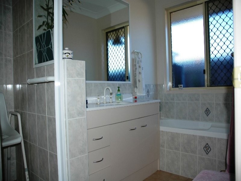 52 Teak Street, Rothwell QLD 4022