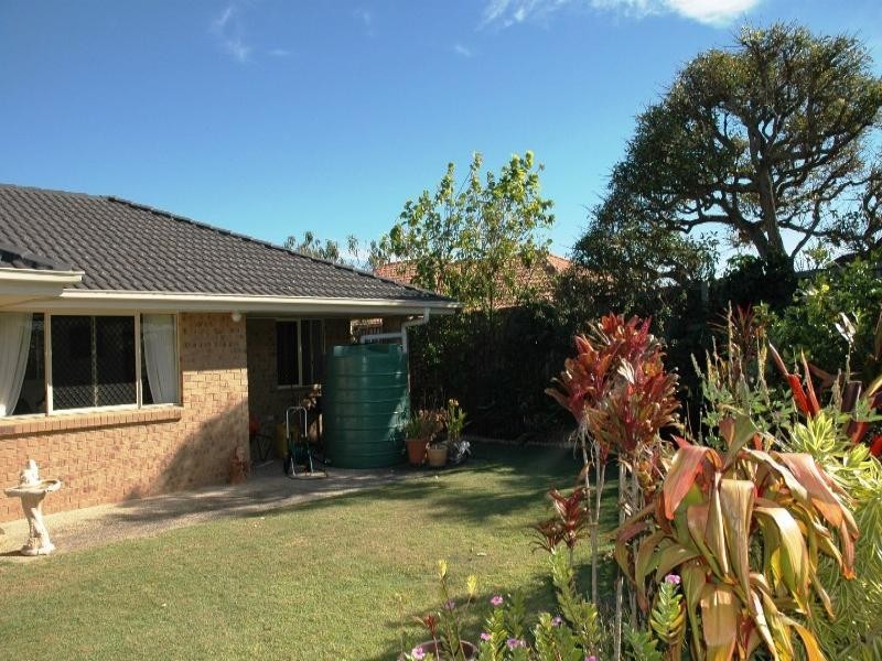 52 Teak Street, Rothwell QLD 4022