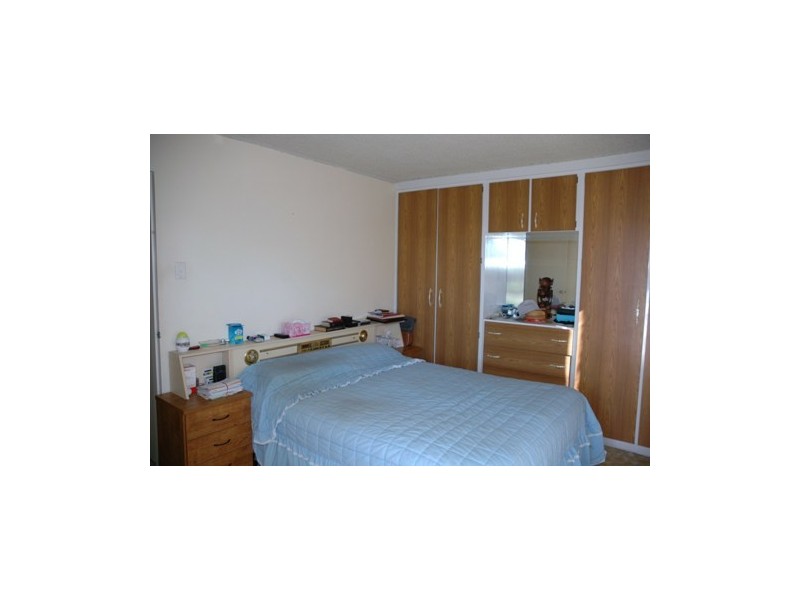 1/17 Downs Street, Redcliffe QLD 4020