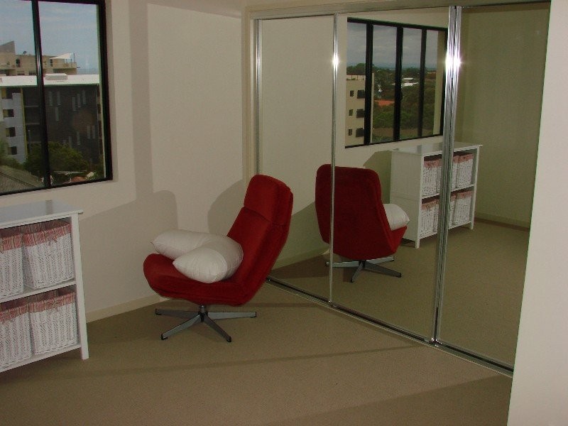 11 Dix Street, Redcliffe QLD 4020