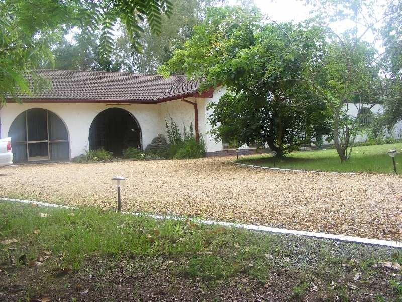 2 Barbados Boulevard, Deception Bay QLD 4508