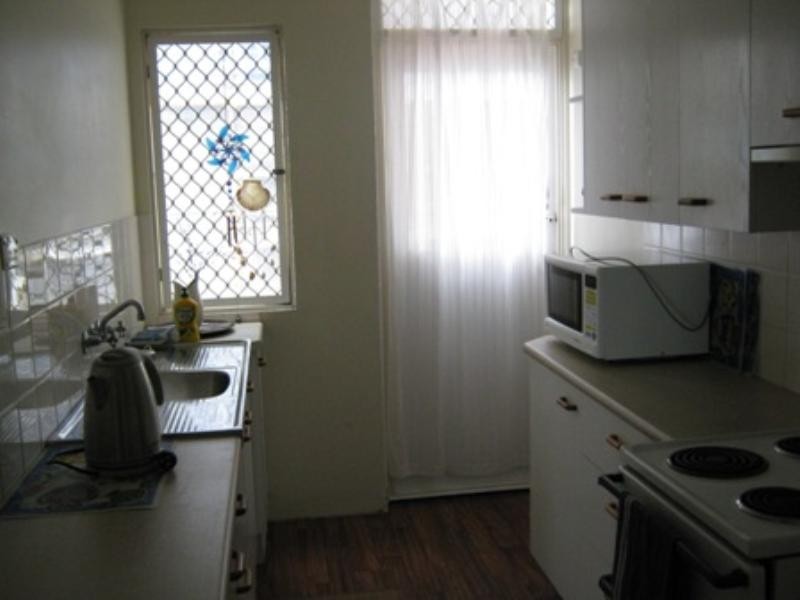 9/89 Marine Parade, Redcliffe QLD 4020