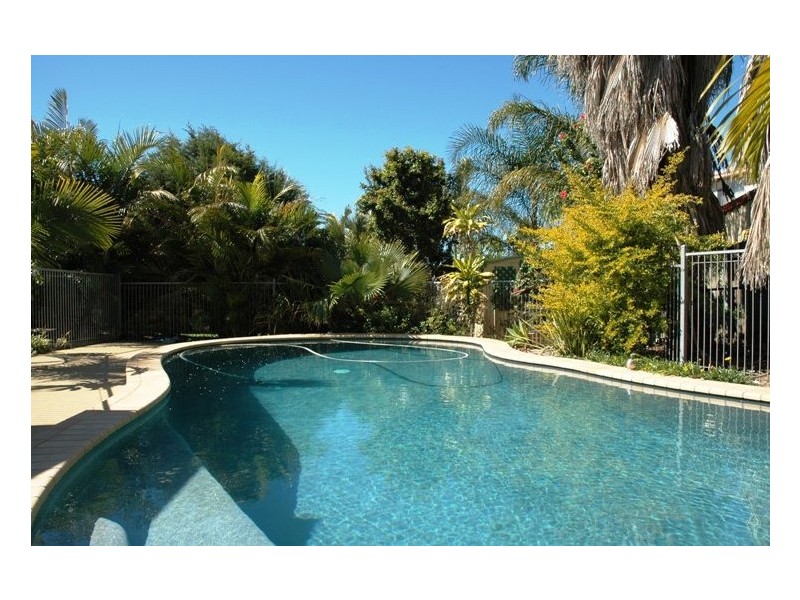 83 Bermuda Avenue, Deception Bay QLD 4508