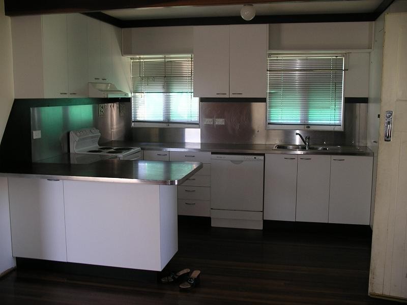 14a Palmtree Avenue, Scarborough QLD 4020