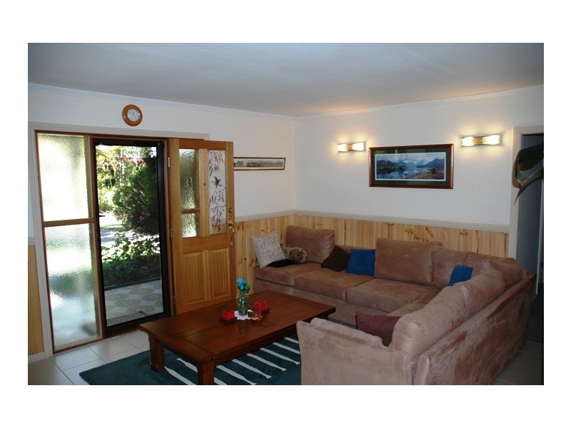 27 Pamrick Crescent, Clontarf QLD 4019