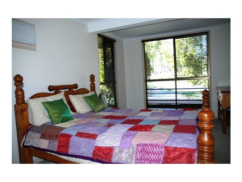 27 Pamrick Crescent, Clontarf QLD 4019