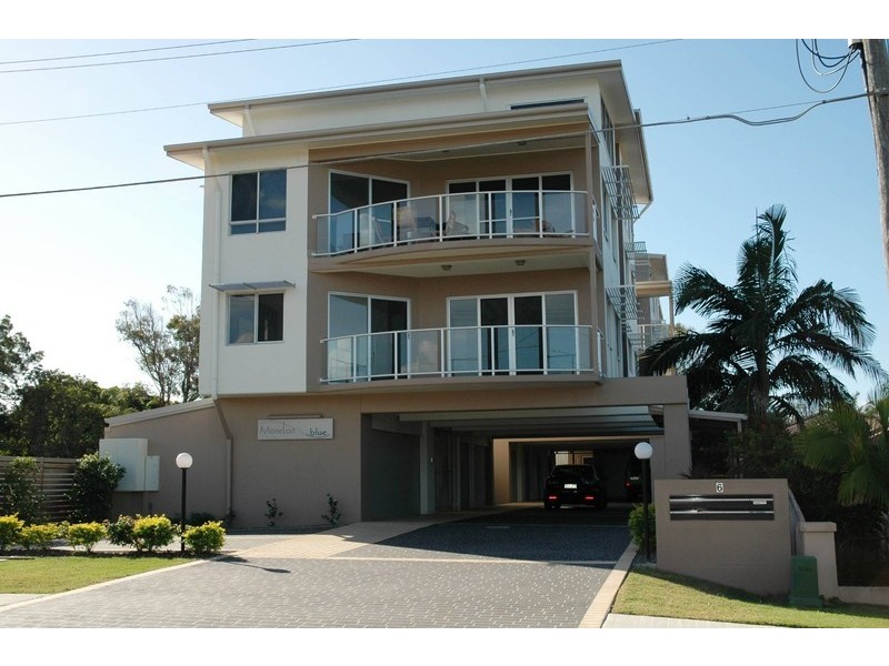 2/6 Georgina Street, Woody Point QLD 4019