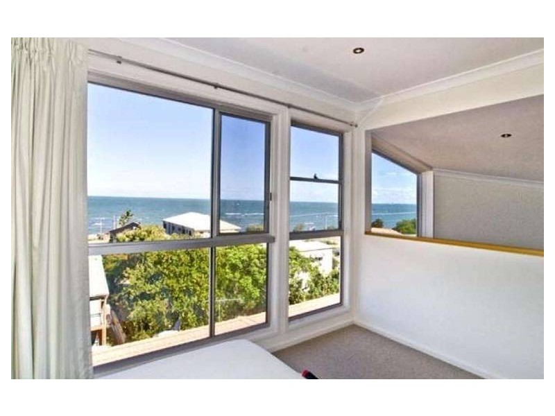 2/6 Georgina Street, Woody Point QLD 4019