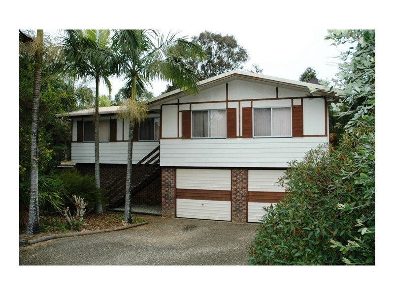 8 Kift Court, Kallangur QLD 4503